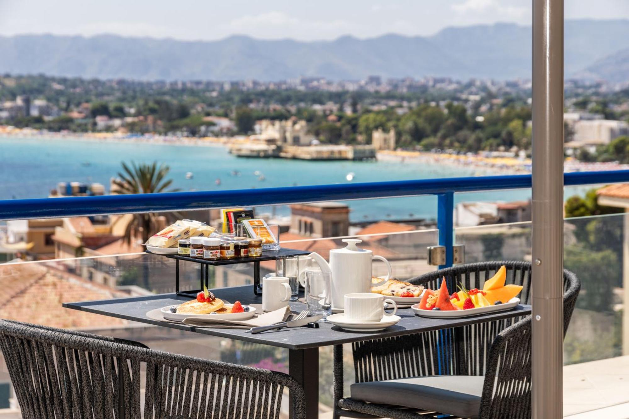 Mondello Glam Hotel & Terrace Extérieur photo